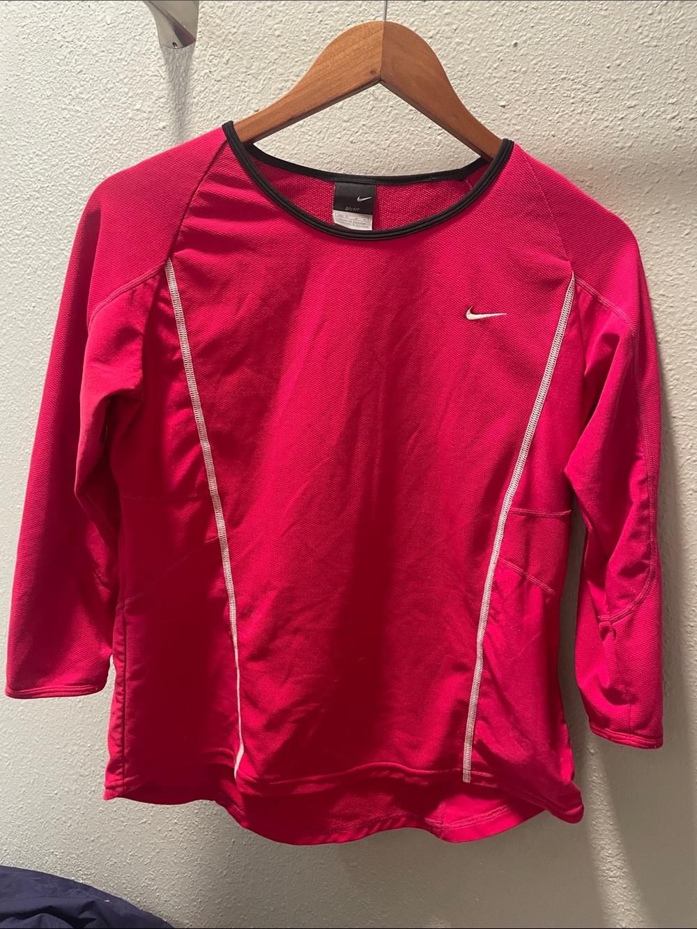 Nike Hot Pink 3/4 Sleeve Performance Top